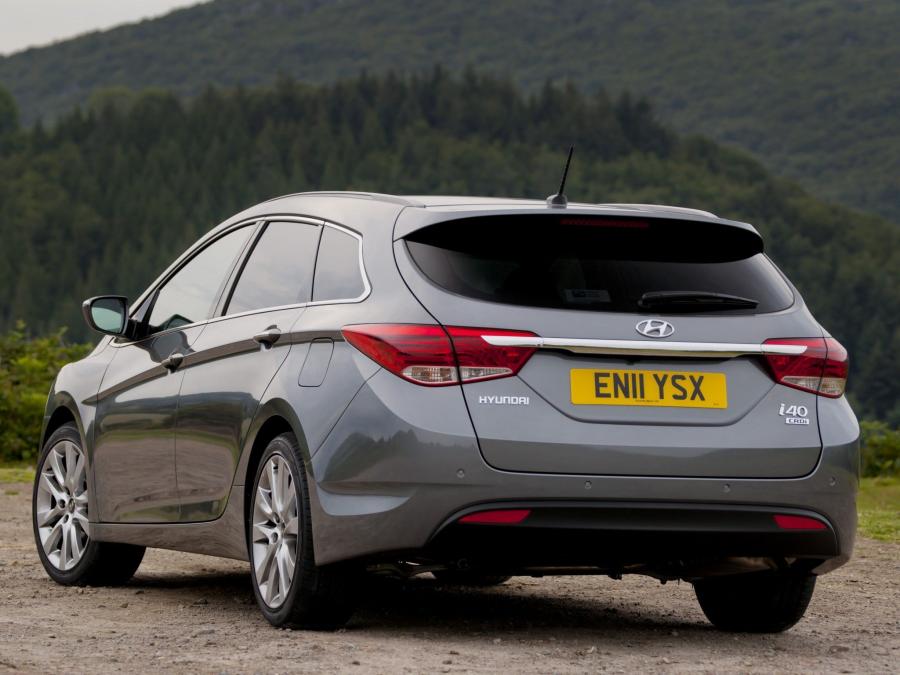  Hyundai i40 Station Wagon CRDi 2011 года  (UK) (фото 131 из 146)